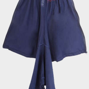 Bermuda adaptada com abertura lateral